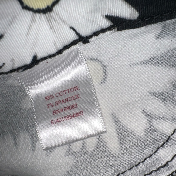 🖤🌼DAISY SHORTS SIZE 5 - Picture 6 of 7